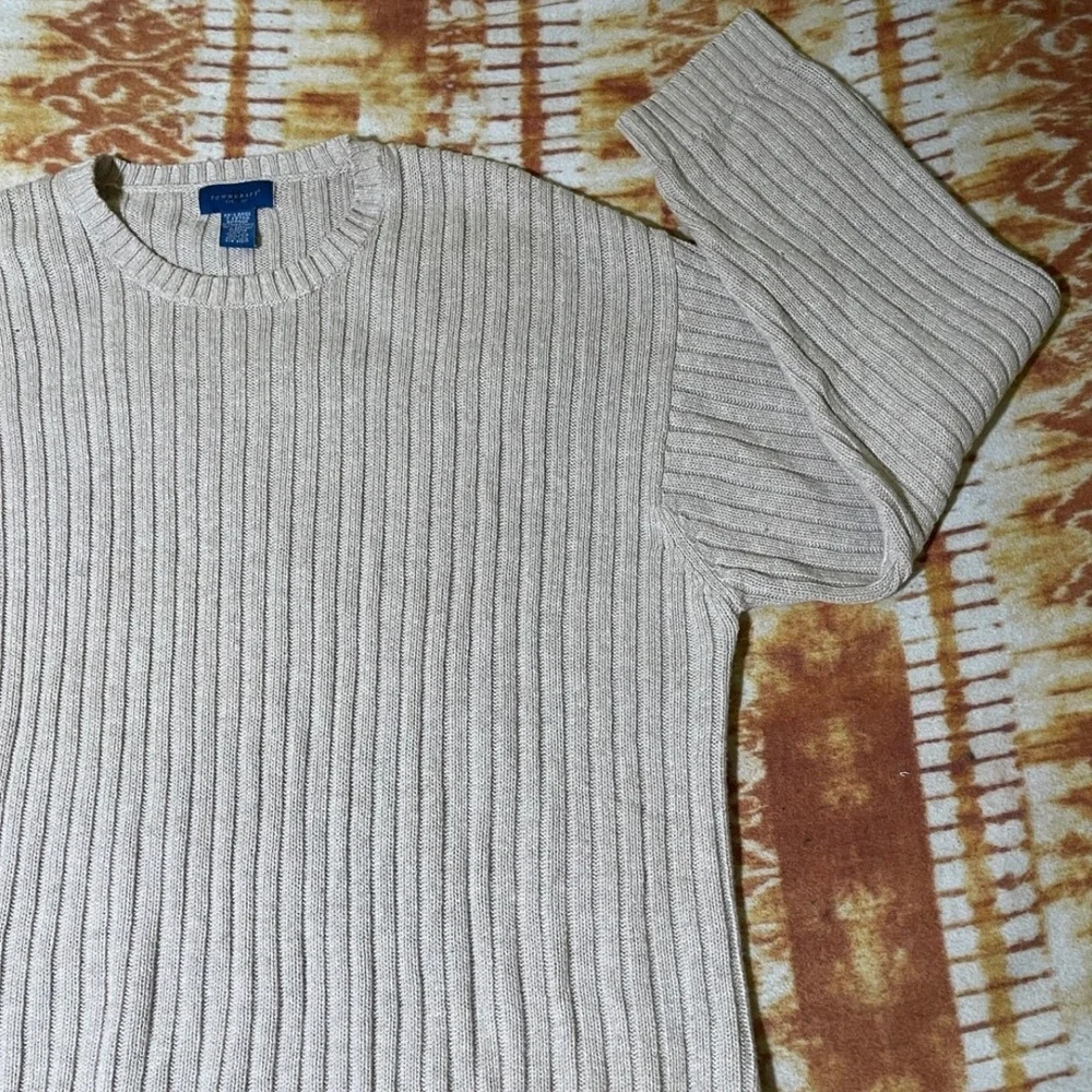 Vintage Oversized Ribbed Sweater - Picture 2 of 10